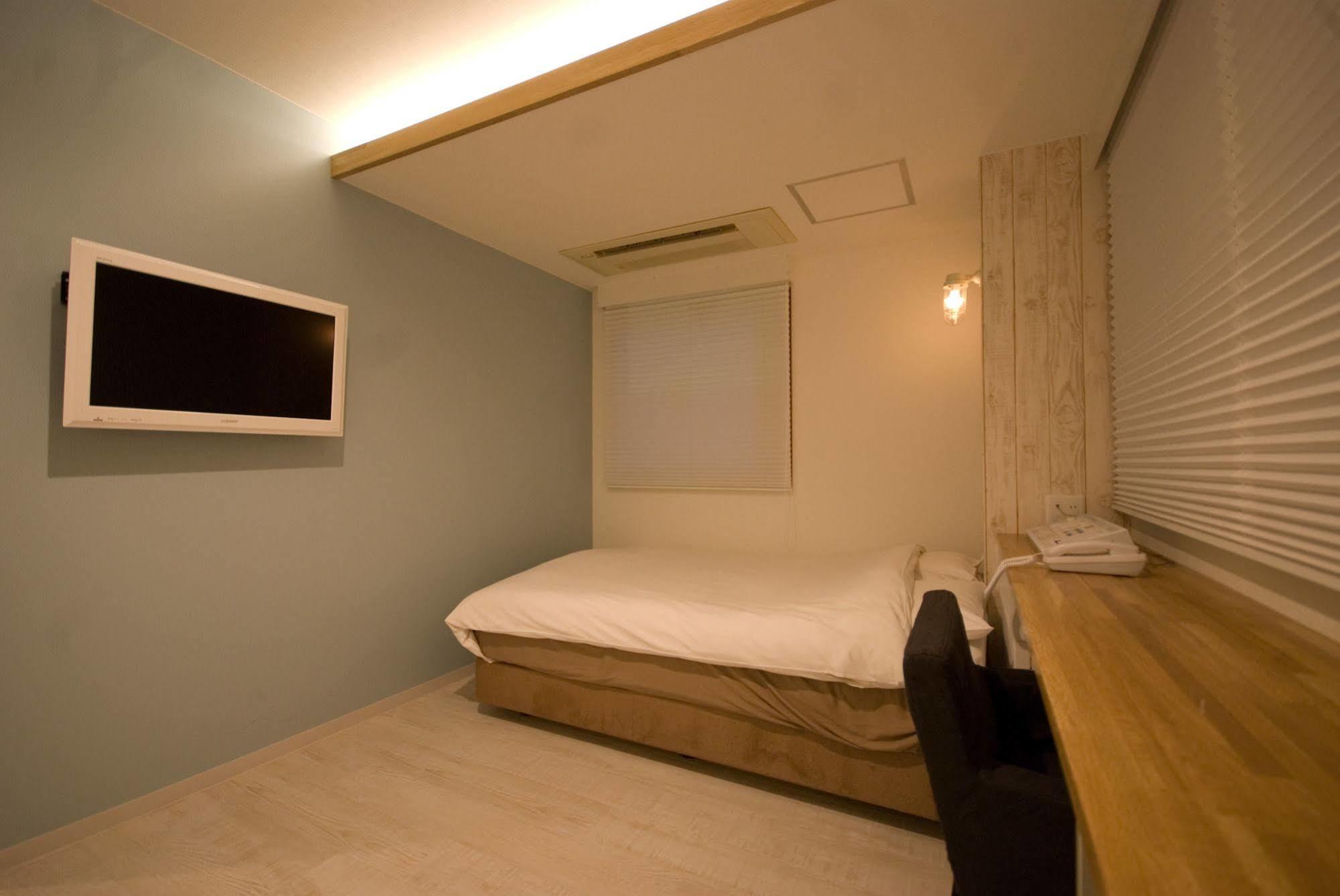 Shinjuku City Hotel N.U.T.S Tokyo prefektur Exteriör bild